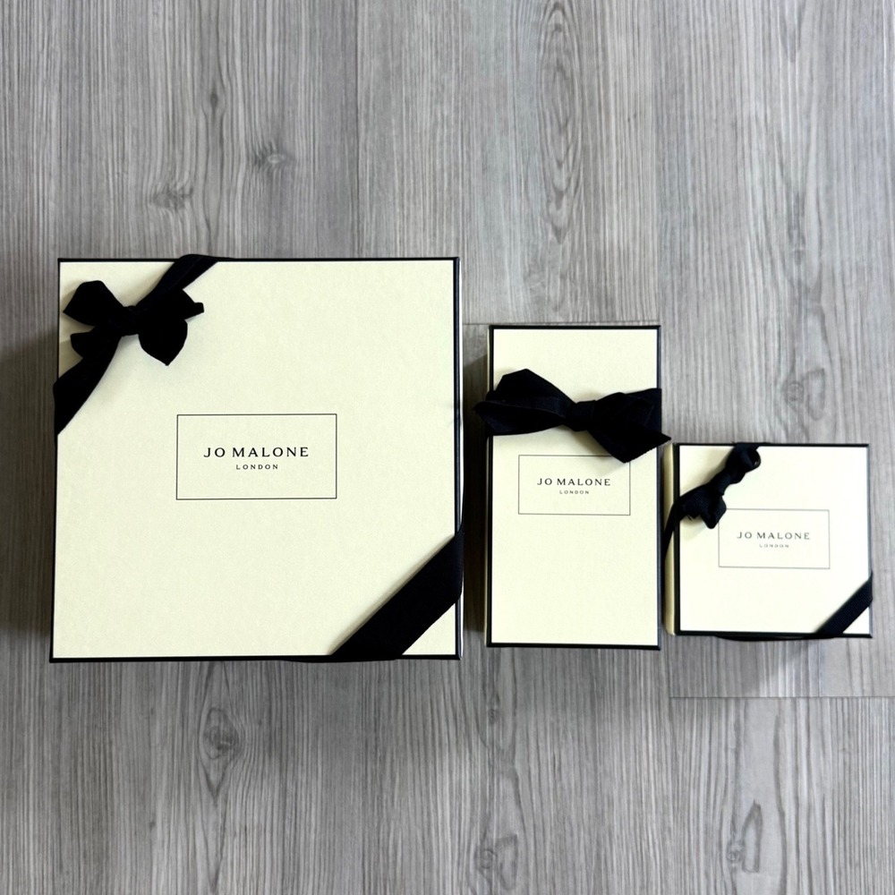Jo Malone London Empty Boxes w Ribbons